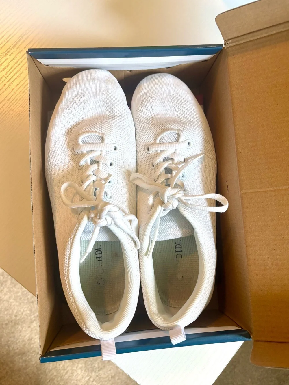 CHEERSHOES White Knit Athletic Cheer Shoes - Comes With Original Drawstring Bag
